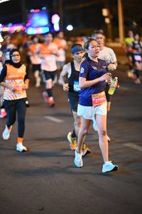 BIB: 27994
                            <button type="button" onclick="openModal(23204457)" class="btn btn-primary btn-sm float-right btn-popup" data-toggle="modal" data-target=".modal-high-quality">
                        <i class="fas fa-shopping-cart"></i> Add to Cart
                    </button>
                                            <button type="button" onclick="isThisMe(23204457, true)" class="btn btn-success btn-sm float-right btn-popup btn-isme hidden" data-toggle="tooltip" data-placement="bottom" title="นี่คือรูปของคุณใช่ไหม คลิกที่นี่เพื่อเอาเข้าอัลบั้ม">
                        <i class="fas fa-plus"></i> Add to album
                    </button>
                    <button type="button" onclick="isThisMe(23204457, false)" class="btn btn-warning btn-sm float-right btn-popup btn-isnotme hidden">
                        <i class="fas fa-ban"></i> Remove from album
                    </button>